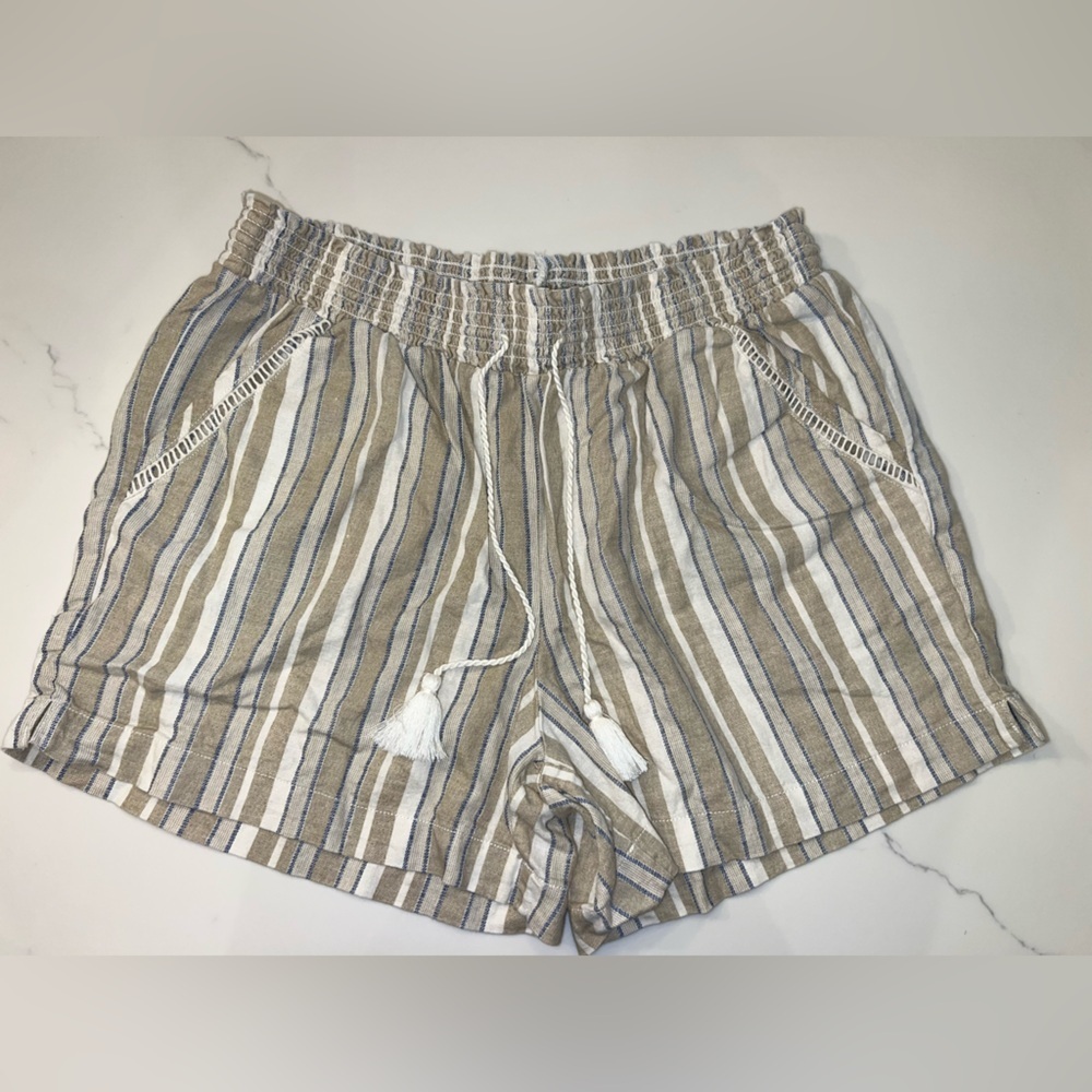 Briggs Linen/Rayon Size XL Women’s Shorts Tan/Blue/Cream Striped 4 Pocket